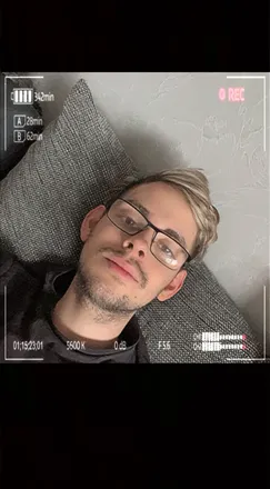 OnlyFans cuenta janik2118 header 2