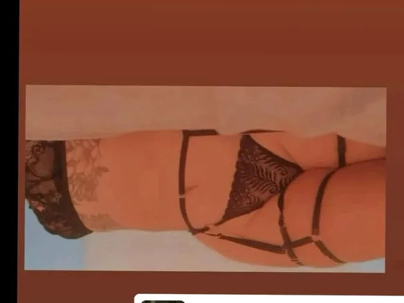 OnlyFans cuenta darling_9 header 2