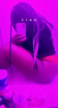 OnlyFans account  thickncrocs avatar 1