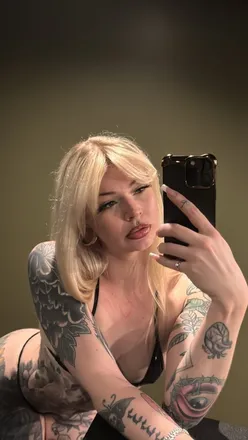 OnlyFans of sophiarose_333