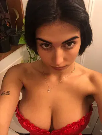OnlyFans cuenta cleocherriez avatar 1