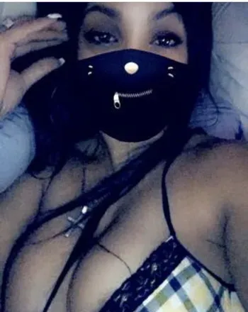 OnlyFans cuenta juicybby18 avatar 1