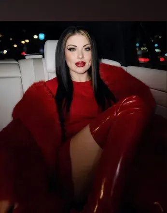 OnlyFans account  emcaob avatar 1