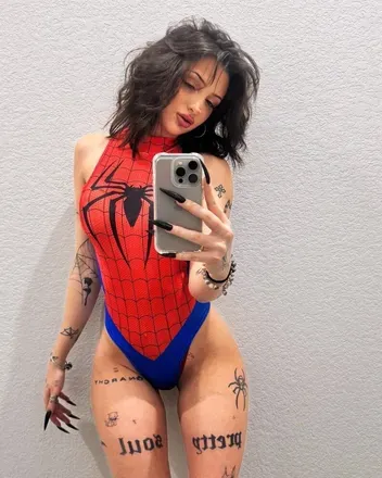 OnlyFans cuenta karmalovexoxo avatar 1