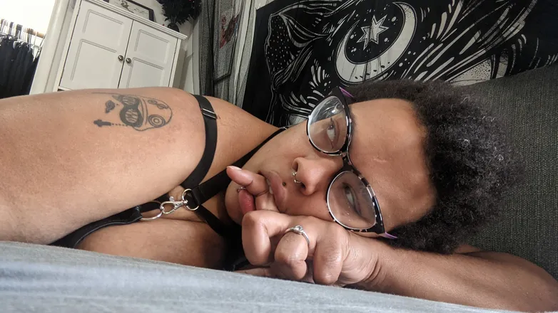 OnlyFans cuenta violet_vixanne header 2
