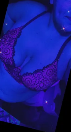 OnlyFans cuenta nicholem1031 header 2