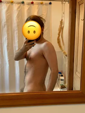 OnlyFans account  something-witty avatar 1
