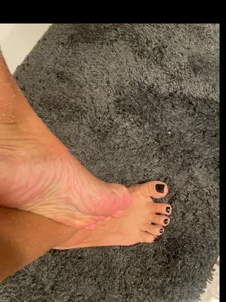 OnlyFans cuenta miseyefeet avatar 1