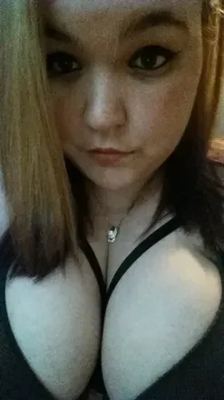 OnlyFans cuenta realallirose avatar 1