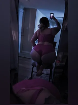 OnlyFans cuenta xo_mamiic header 2