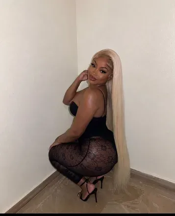 OnlyFans account  whoislotho avatar 1