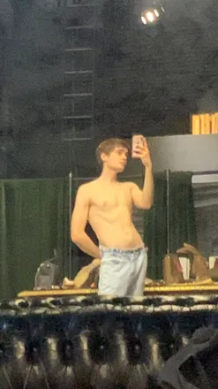 OnlyFans cuenta itsvalentino header 2
