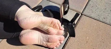 OnlyFans cuenta gingerbabyd0llfeet header 2