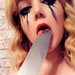 OnlyFans cuenta mommydommecuts avatar 1