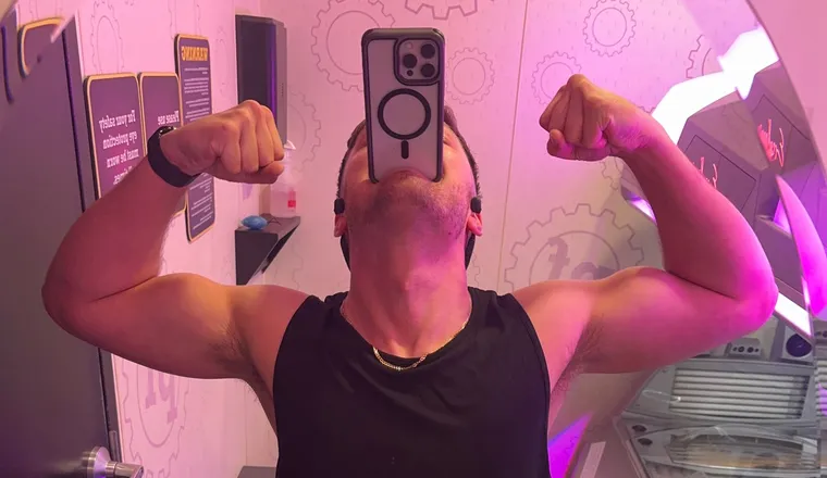 OnlyFans account  austxxxn header 2