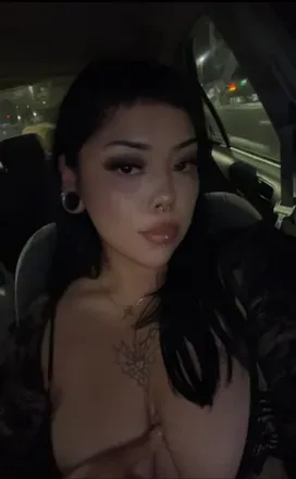 OnlyFans account  jennbaby.xo avatar 1
