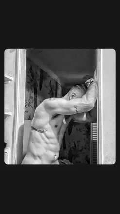 OnlyFans account  sharkboy007 header 2