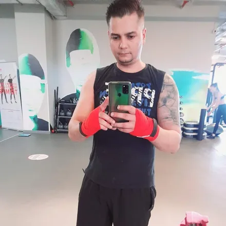 OnlyFans account  raresh07 header 2