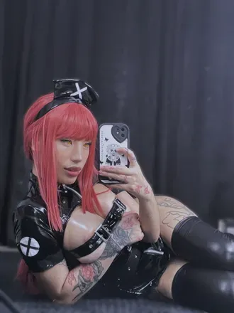 OnlyFans account  katwhitte avatar 1