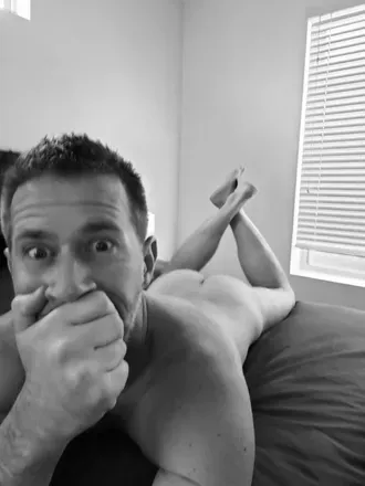 OnlyFans cuenta yourdilfnextdoor avatar 1