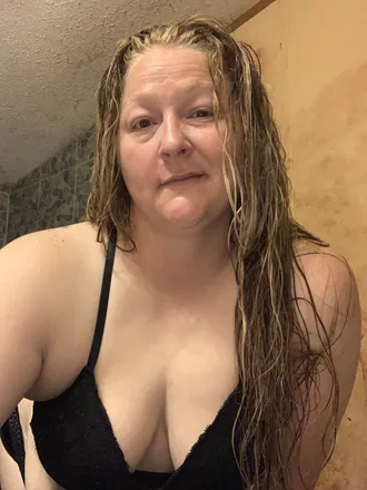 OnlyFans cuenta mrstaylor920 header 2