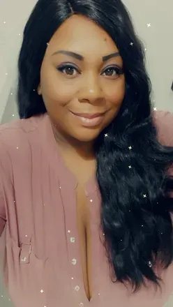 OnlyFans account  prettyawkward87 avatar 1
