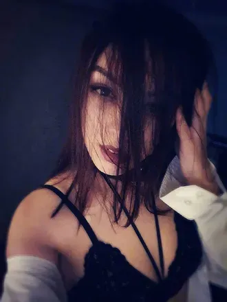 OnlyFans account  girlroyale avatar 1