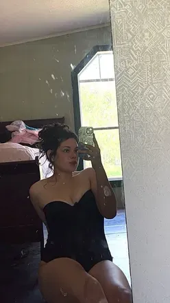 OnlyFans account  pillowprincess.100 avatar 1