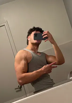 OnlyFans cuenta youngk99 avatar 1