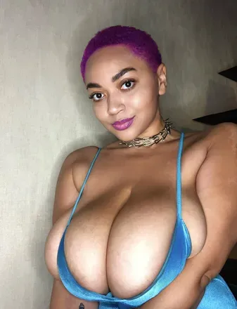 OnlyFans cuenta rozavasilishina avatar 1