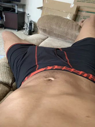 OnlyFans cuenta only1yew header 2