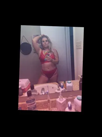 OnlyFans cuenta screamingmommy header 2
