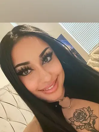 OnlyFans of misslaylalovely