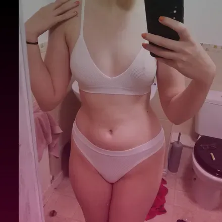 OnlyFans cuenta rozies avatar 1