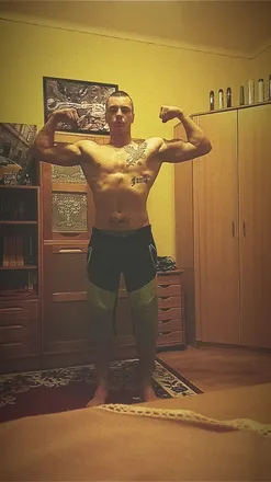 OnlyFans cuenta u48618334 header 2
