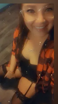 OnlyFans account  kinkycutecountrygirl avatar 1