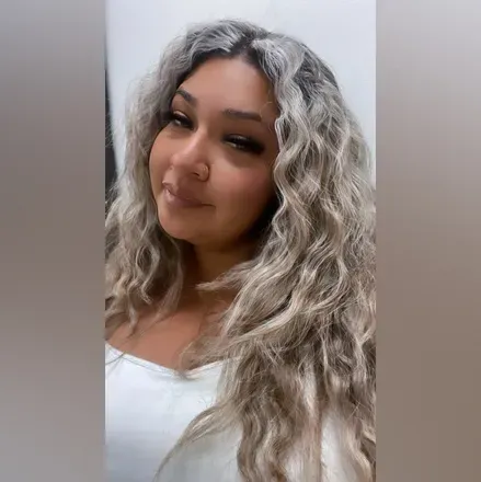 OnlyFans account  misshoneyybee_babyy avatar 1