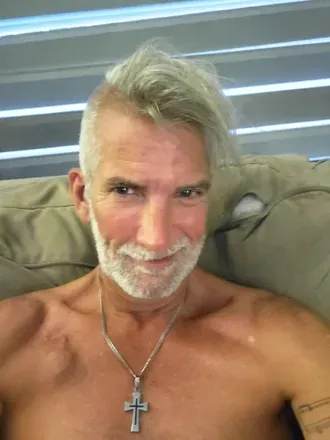 OnlyFans cuenta surferpunk avatar 1