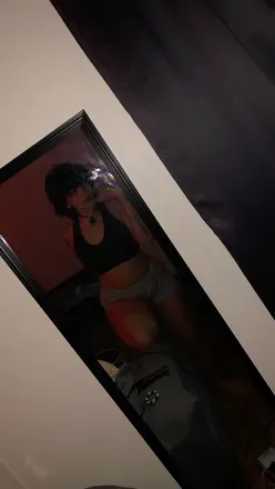 OnlyFans cuenta peachescream27 avatar 1