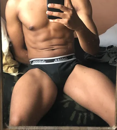 OnlyFans cuenta titty_boy1.o header 2