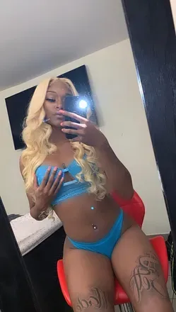 OnlyFans cuenta milaniirose avatar 1