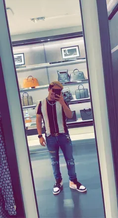 OnlyFans cuenta lazyroyalty3 avatar 1