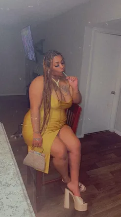 OnlyFans cuenta yourstruly_mai avatar 1