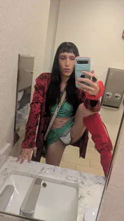 OnlyFans of omdevi