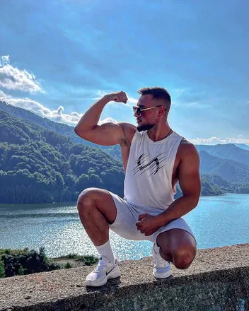 OnlyFans cuenta ionutchiru96 header 2