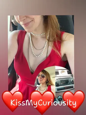 OnlyFans cuenta kissmycuriousity avatar 1