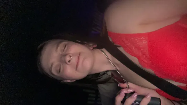 OnlyFans cuenta elliee.xo header 2