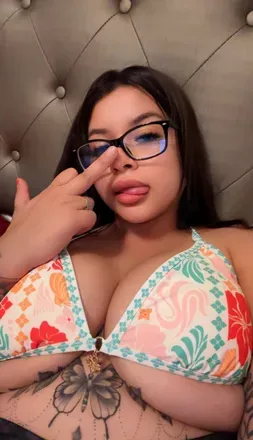 OnlyFans cuenta juliebbg98 avatar 1