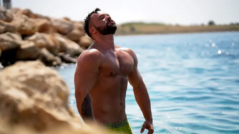 OnlyFans cuenta musclehunkjason_free header 1