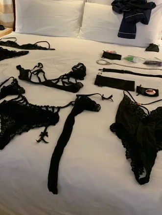 OnlyFans cuenta curvy_whispers header 2
